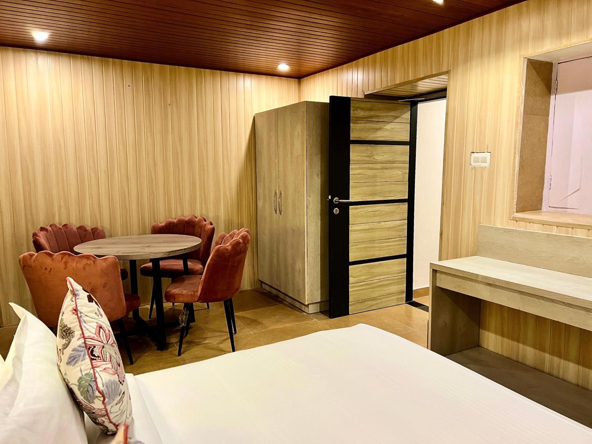 Hotel Pride Inn - 800 Mts From Mall Road Mussoorie Exterior foto